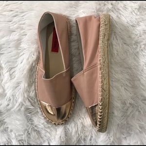 NEW Pink Rose Gold Toed Espadrilles Flats